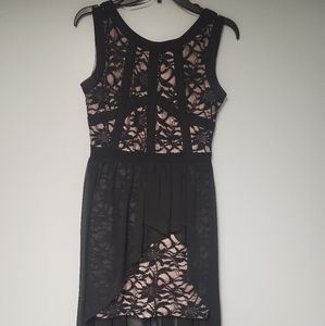 Morgan and Co. Black/nude Homecoming dress size 5/